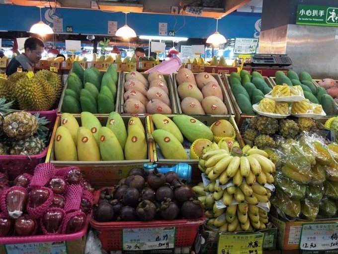 享受阳光拥抱大海,三亚阳光大海之旅