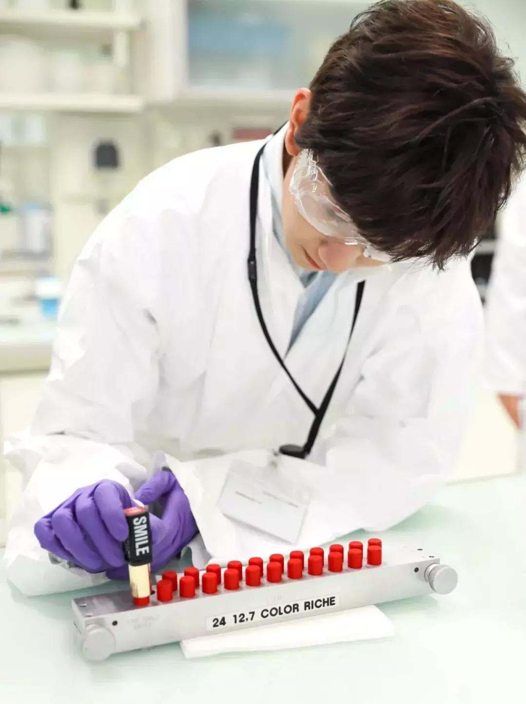 什么样的美萝莉，能让整个好莱坞等她长大？