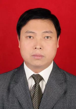 十首顶尖豪迈诗词,气势磅礴的励志自创诗词