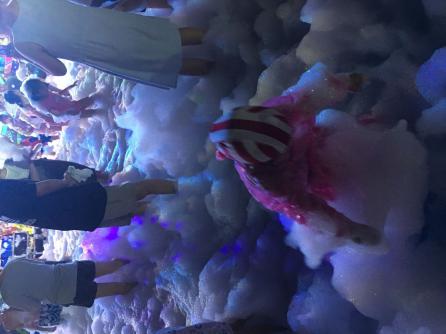 济南欧乐堡和方特东方神画哪个好,济南方特东方神画离高铁站多远