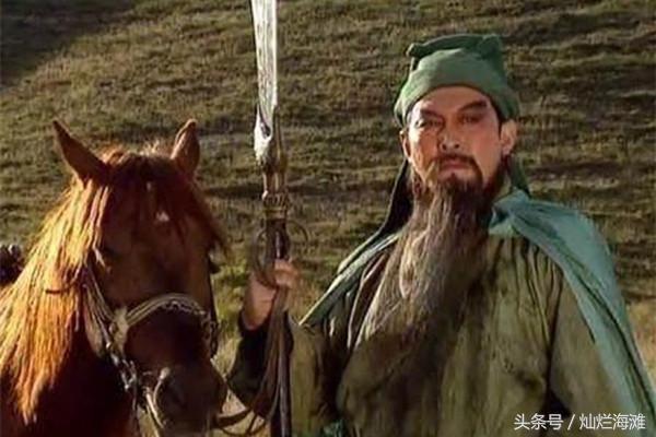 三国成语故事铁锁横江,举无遗策三国成语故事