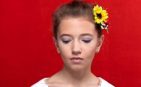 手把手教你学化妆眉毛,化妆新手教你如何修眉和画眉毛