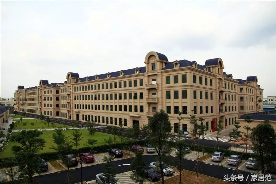 富宝家居黄进宝唱好自己的戏