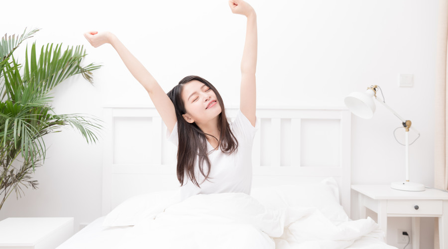 脸上的老年斑怎样治愈,脸上的老年斑用什么办法治疗