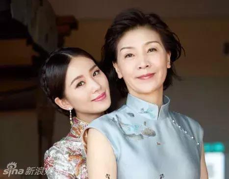 “妈妈，我同学说你好土”，这个妈妈的做法值得点赞