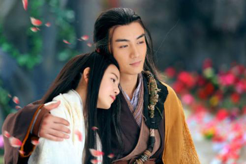 小龙女练玉女真经的功力,小龙女的武功达到五绝的水平了