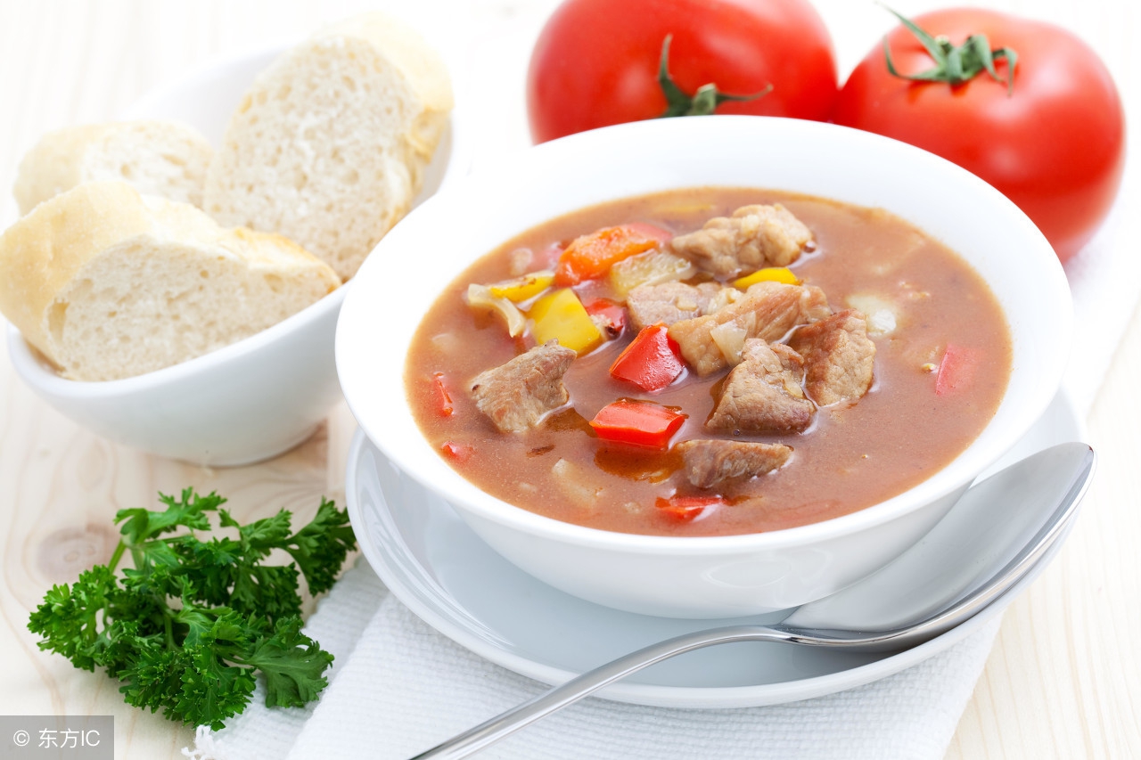 月子最下奶的汤是什么汤,产妇月子喝什么能下奶