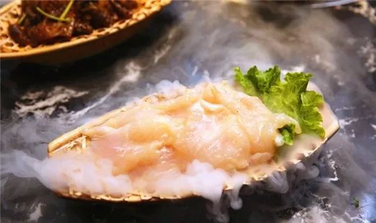 吃遍大连丨新店雨后春笋般冒了出来，一个比一个更具诱惑力！拔不拔草你们说了算？！