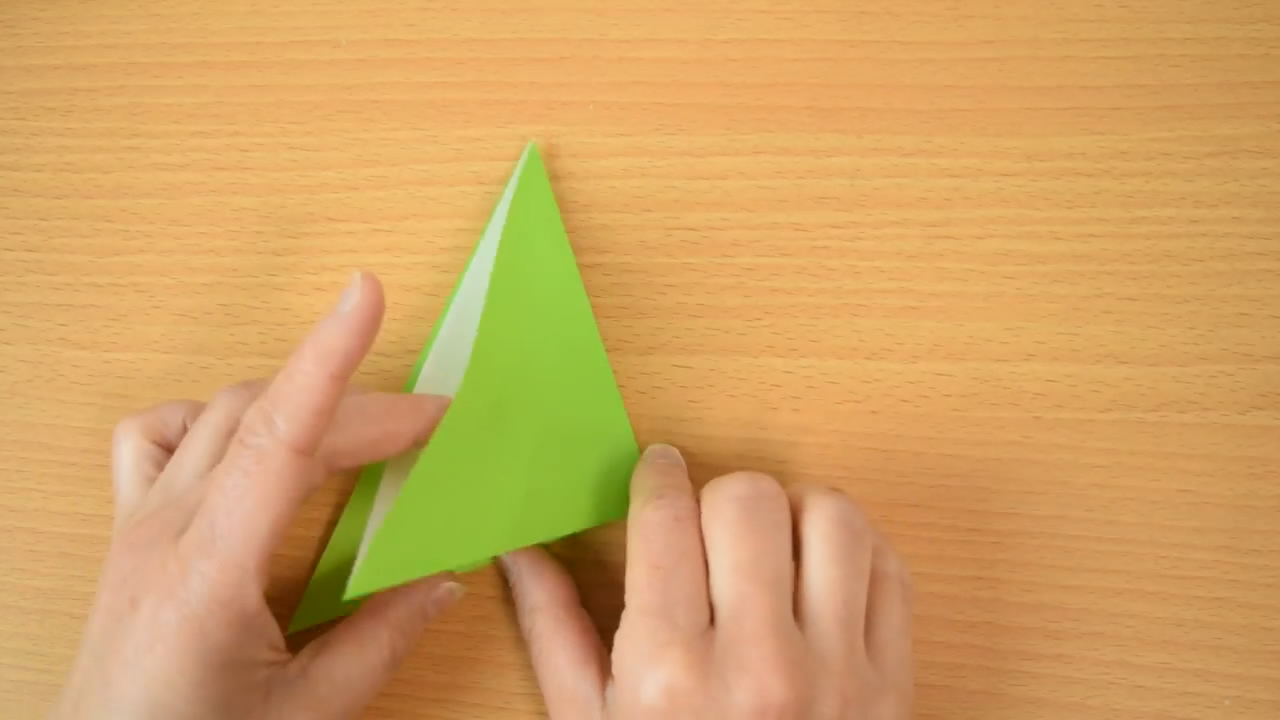 儿童手工折纸小雨伞教程,儿童折纸小雨伞最简单折纸方法