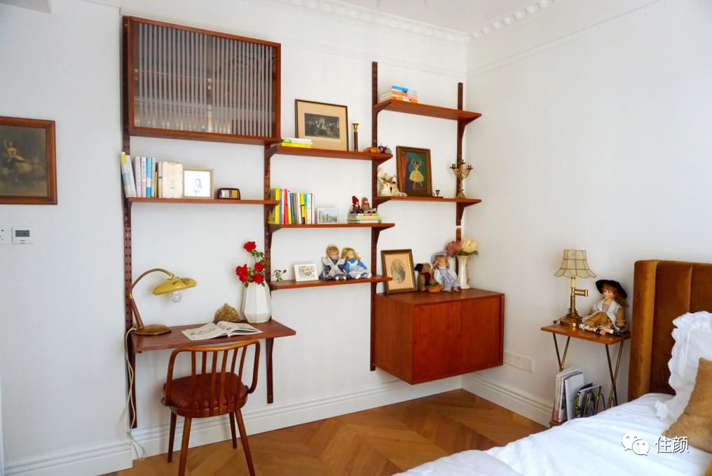 她不跟风网红款，竟花了60w把一堆旧家具搬回了家！