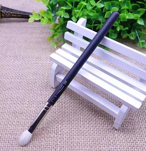 新手必备的四个化妆刷,新手不建议的化妆刷推荐