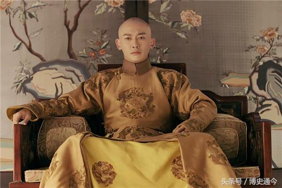 永琪为救乾隆，全身8处烧伤，乾隆决定：做我的接班人吧！