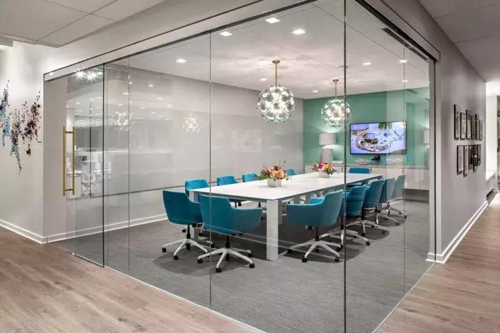 美女总裁时尚珠宝品牌KendraScott奥斯汀总部办公设计欣赏