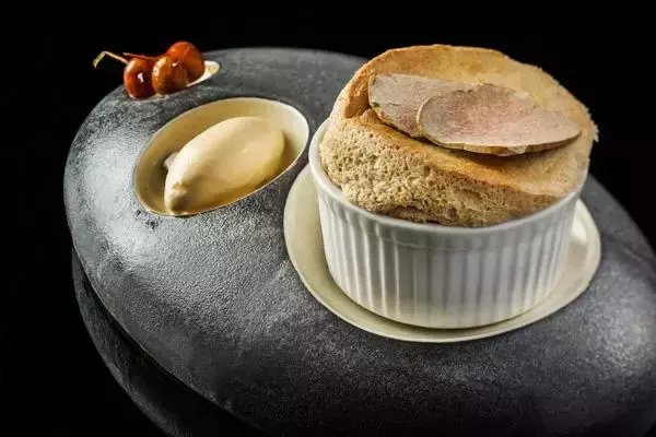 世界上五种昂贵的美食,中国十大昂贵美食