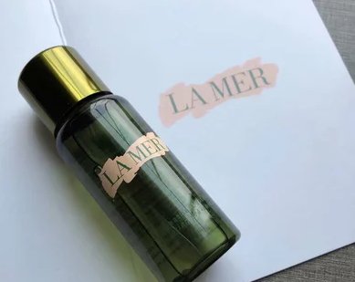 什么护肤品保湿补水适合干皮,秋冬干皮化妆水推荐