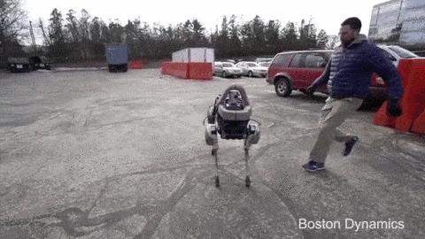 机器人跑酷太空步,机器人跑酷单脚跳上阶梯