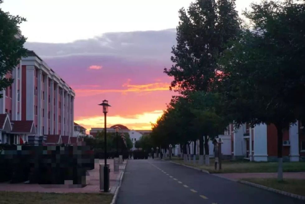 那个被取消保研资格的国防生入伍三个月了