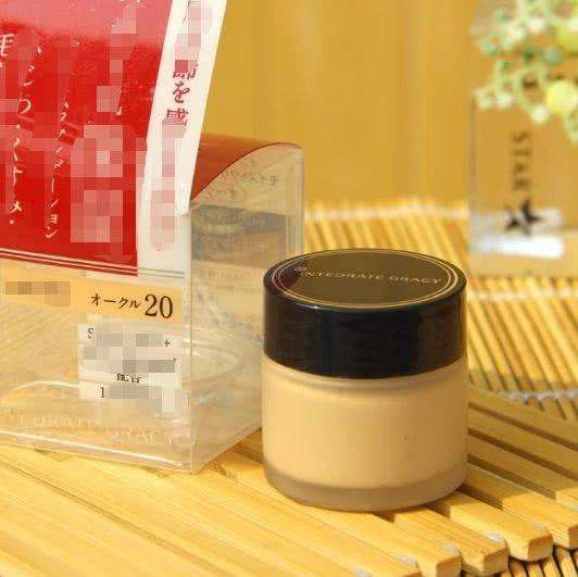 贫民窟女孩爱用彩妆单品来啦,可爱实用平价迷你彩妆