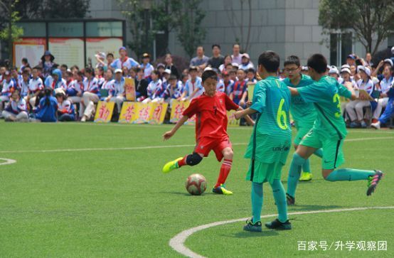 踢球可以上北大吗,踢球能进大学吗