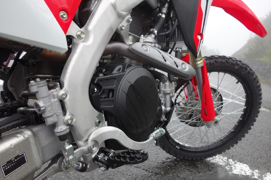 鏈敯crf450璇曢┚,鏈敯CRF450R娴嬭瘎