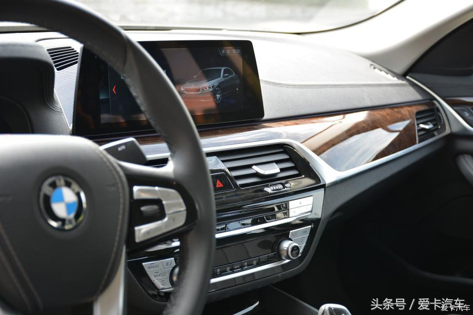 宝马豪华轿车5座,宝马2024高级豪华轿车