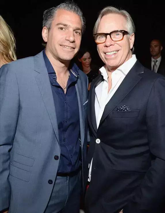 ladygaga结婚了吗,ladygaga被曝与男友订婚