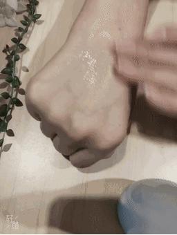 官宣应该配什么图,宣宣同款水乳