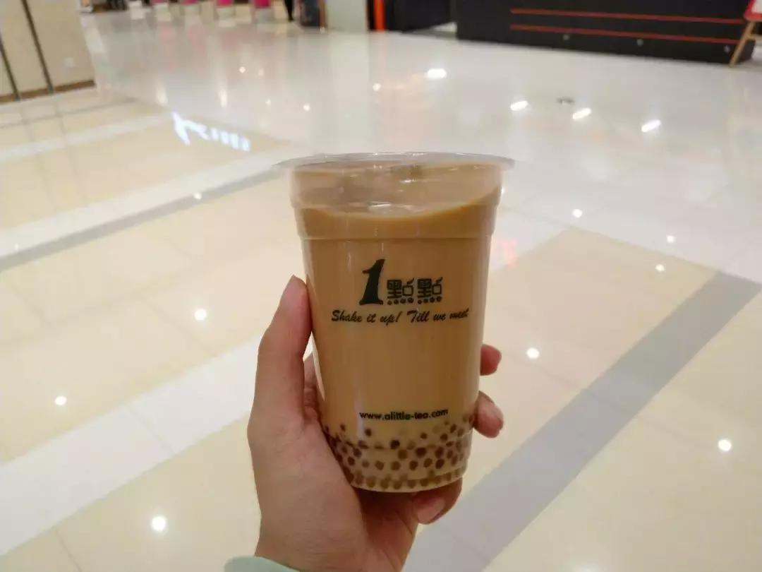 奶茶测评沪上阿姨葡萄,各家奶茶店的奶茶测评