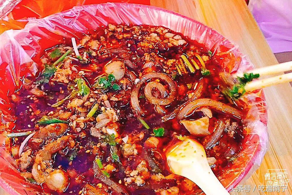 南宁美食推荐必吃一条街在哪,南宁最有名的10道美食