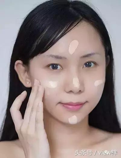 简单的淡妆化妆步骤轻松搞定,适合化妆初学者的化妆教程淡妆