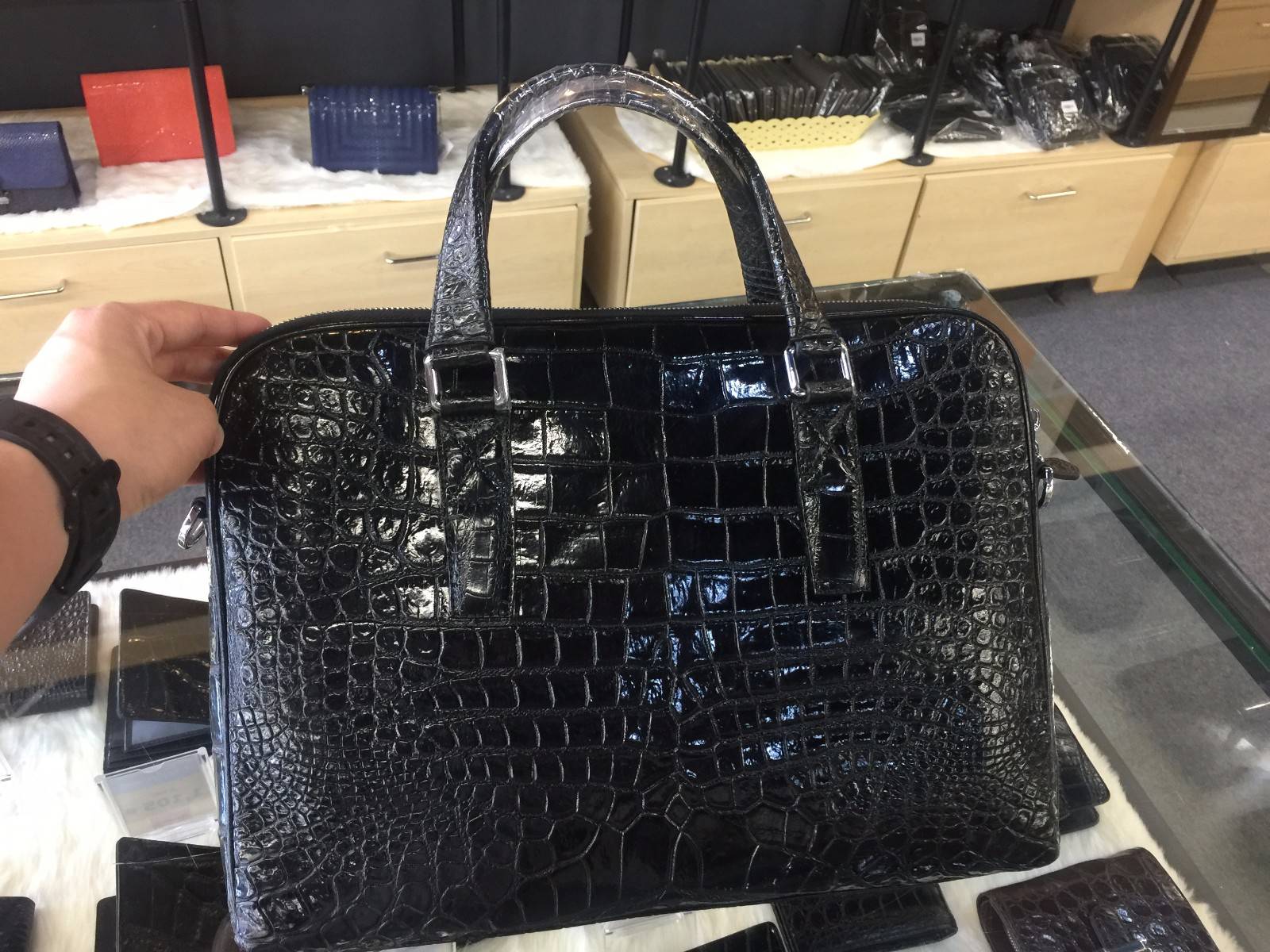 泰国购物清单奢侈品,泰国旅游购物必买清单化妆品