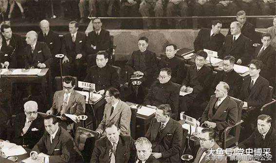 周恩来“神采奕奕”面面观