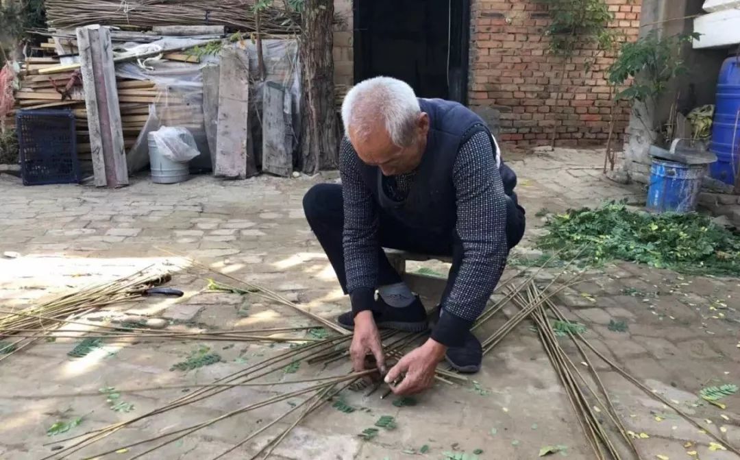 指尖上的舞蹈教案,编篓子的舞蹈