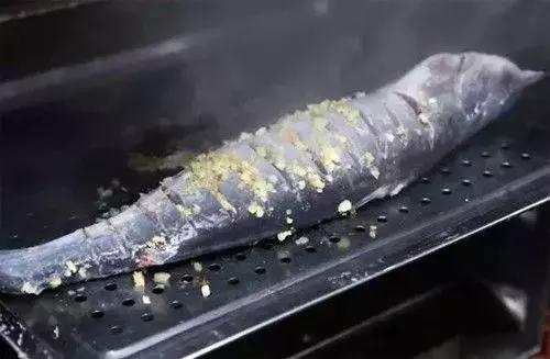 万州烤鱼炒底料的配方,重庆万州木炭烤鱼秘制配方