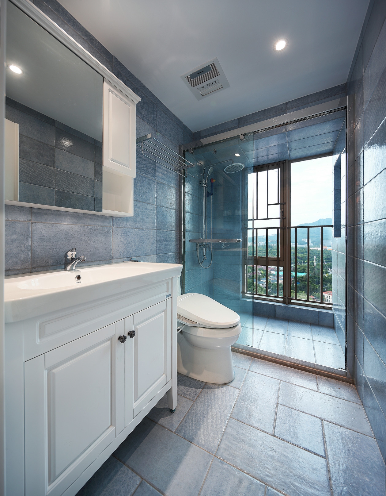 17平方飘窗卧室衣柜设计图,12平方卧室衣柜设计