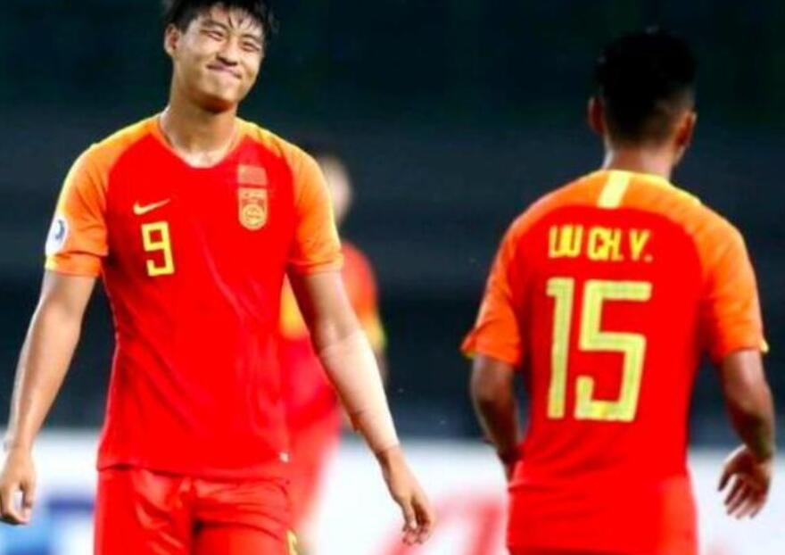 国足可以提前解散了!一场0-1毁所有,两大尴尬纪录给出最终答案