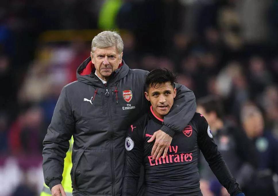 全欧最作死巨星!为荣誉薪水投靠超级豪门,现在脸被啪啪打肿!