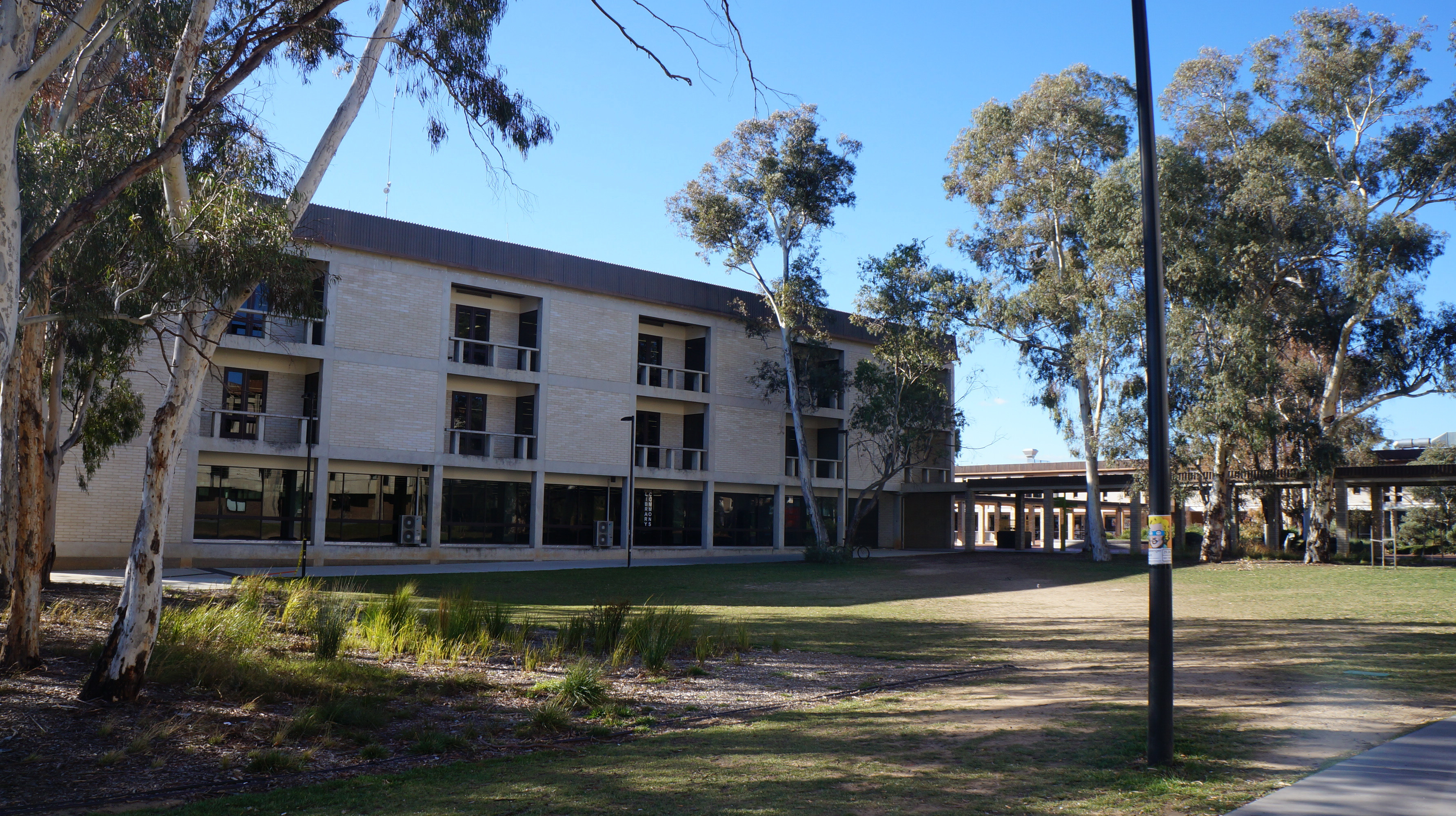 澳洲本科留学的优势和弊端,澳洲各州留学优势条件