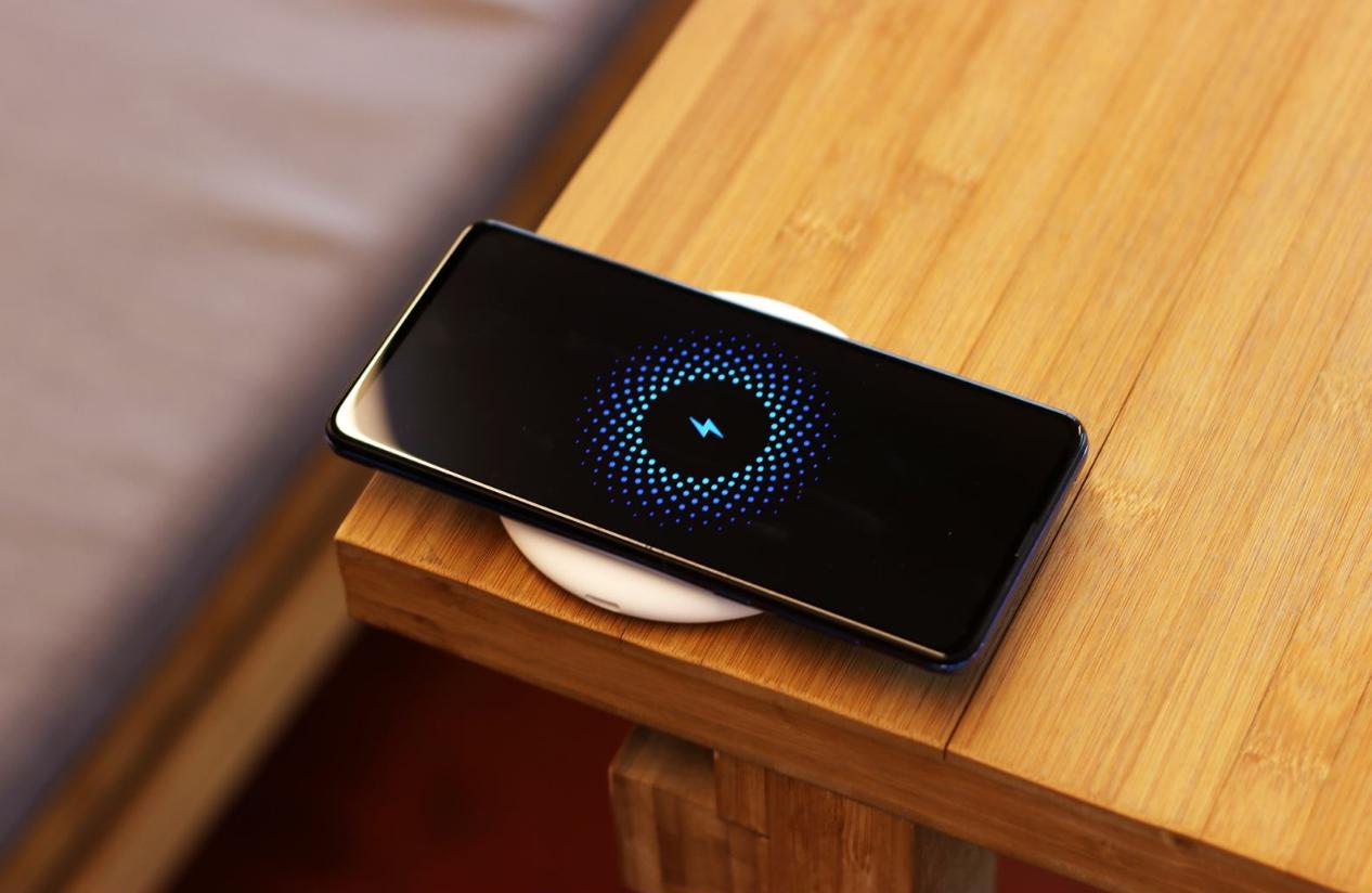 小米mix3磁滑盖,小米mix3滑屏测评