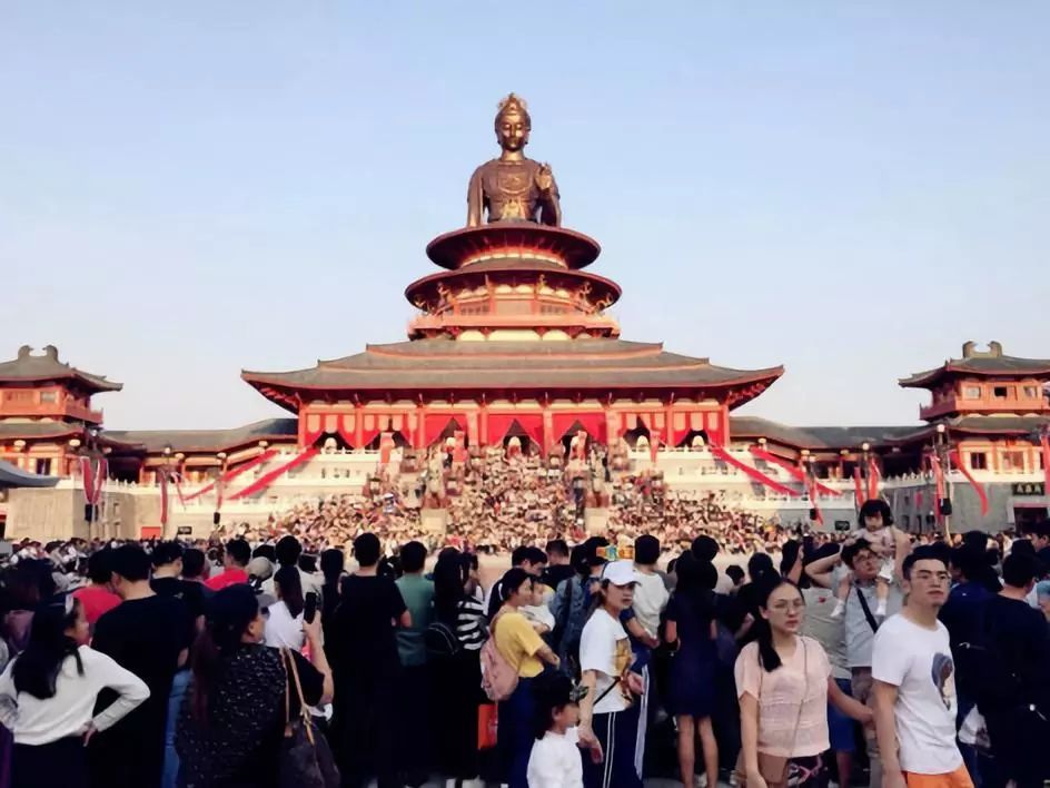 这个地方引爆了十一，又引爆了重阳，你还没去华谊电影世界吗