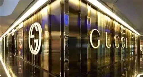 adidas闃胯开杈炬柉琚綒,adidas浜嬩欢璇存槑