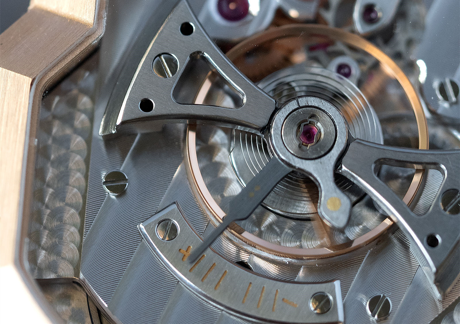 发财了戴什么表,佩戴这款表走到哪里都是一道风景