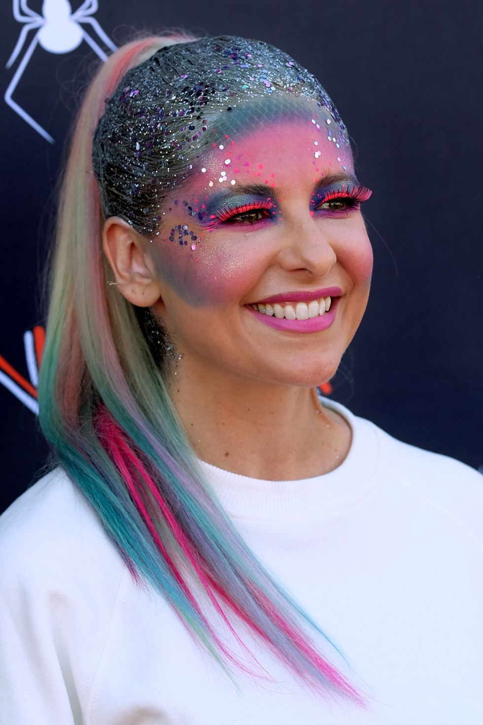 辛普森美枝、梦幻独角兽……盘点25位好莱坞名人万圣节妆扮！