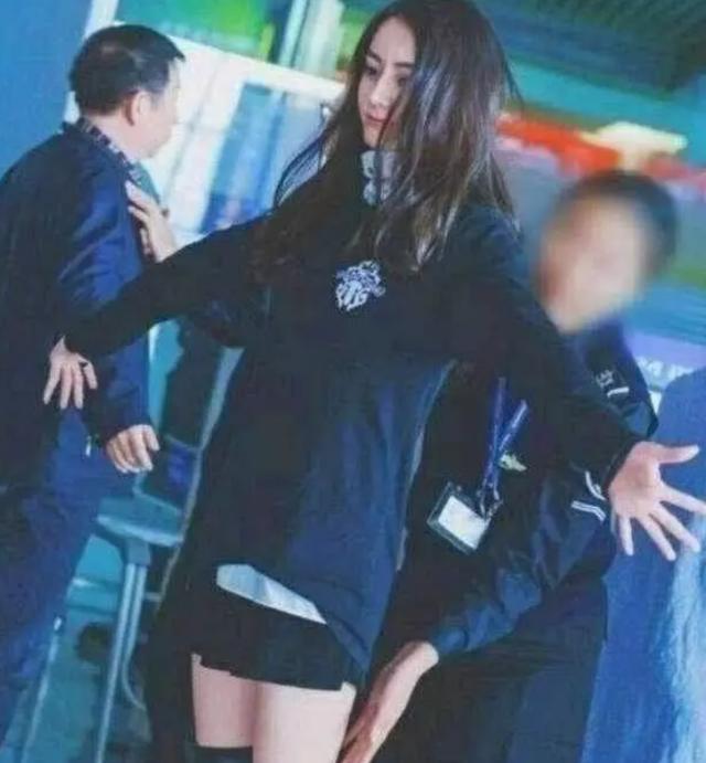 王俊凯易烊千玺王源赵丽颖李易峰,赵丽颖李易峰王俊凯吴磊