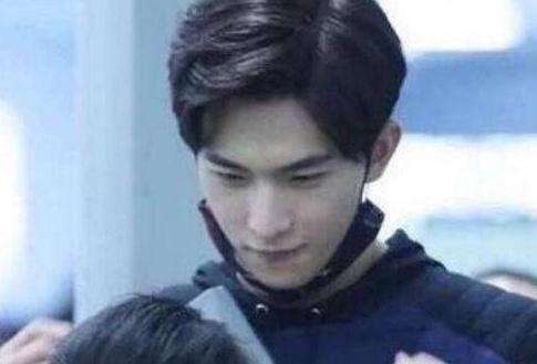 王俊凯易烊千玺王源赵丽颖李易峰,赵丽颖李易峰王俊凯吴磊