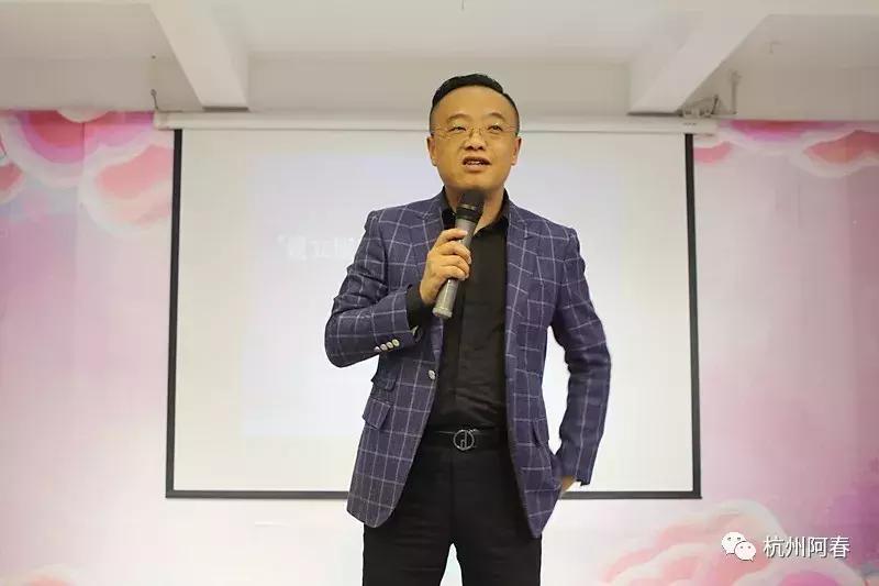 我在现场:建立服装生产信息化管理系统研讨会今在葳芸举办