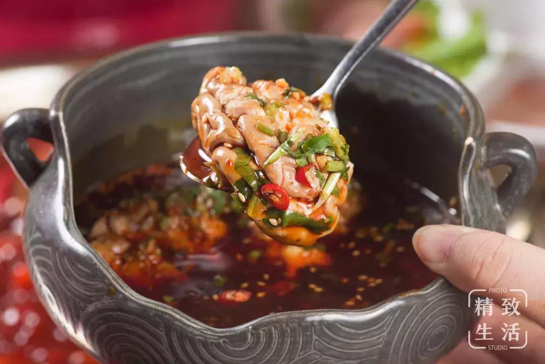 让成都大军堵车的「排队王」，魔都终于等到你！4.8折开鸿运！