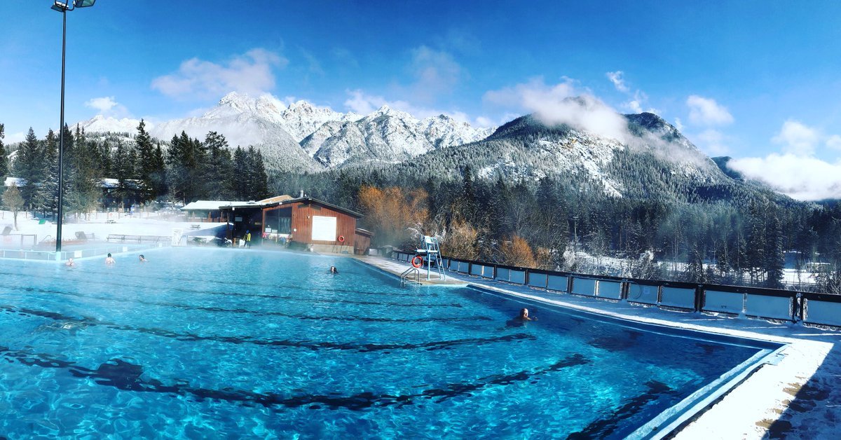 在这条世上最长的天然户外溜冰场一起skr，skr