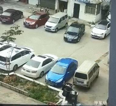 歧视女司机什么心态,女司机遭歧视你会怎么做