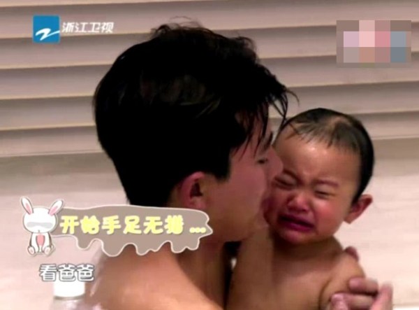 孩子对异性身体好奇正常吗,儿童对异性身体好奇如何正确引导